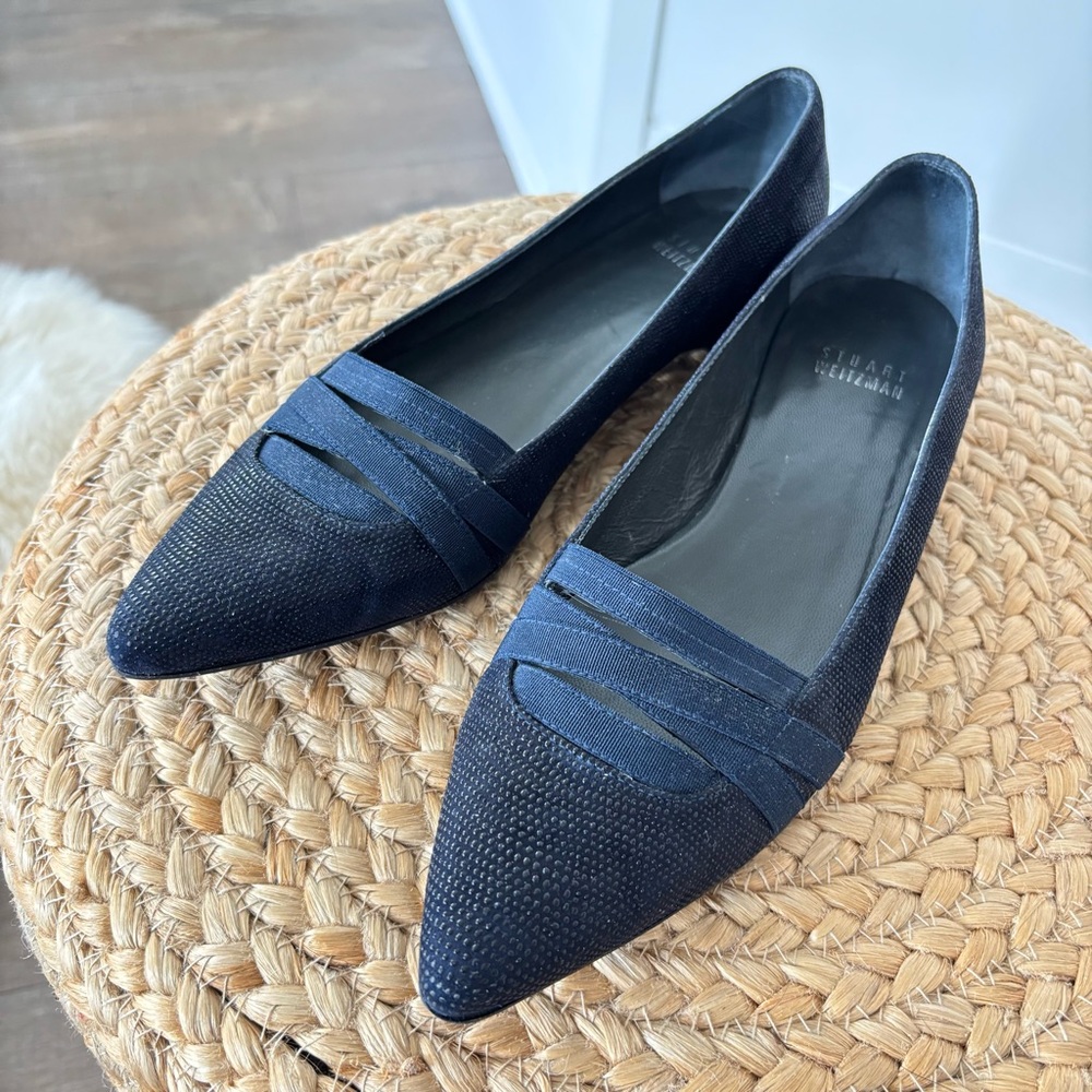 Stuart Weitzman Navy Black Pointed Toe Flats Size 6